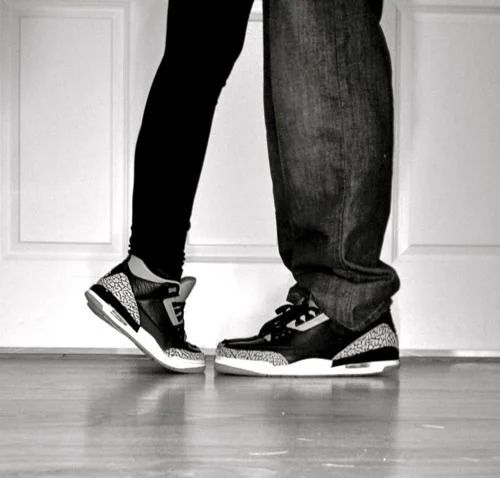 couple-sneakers-10
