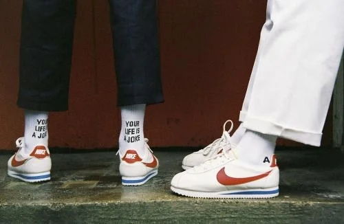 couple-sneakers-13