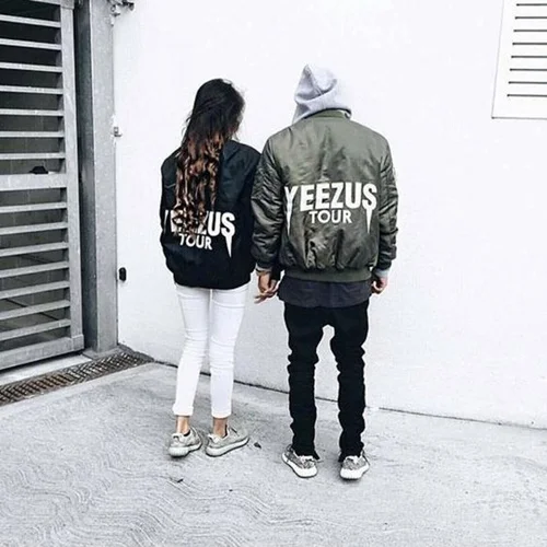 couple-sneakers-19