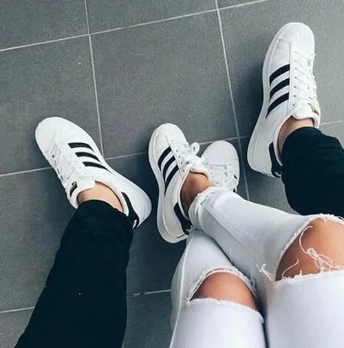 couple-sneakers-7
