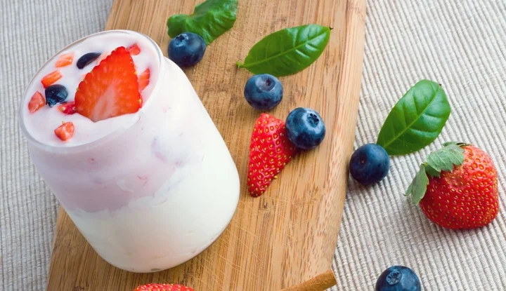 fresh yoghurt