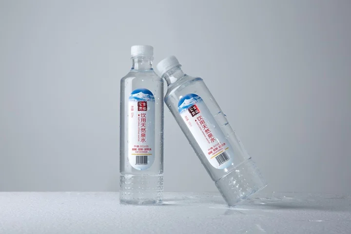 still-mineral-water-1807449_1920