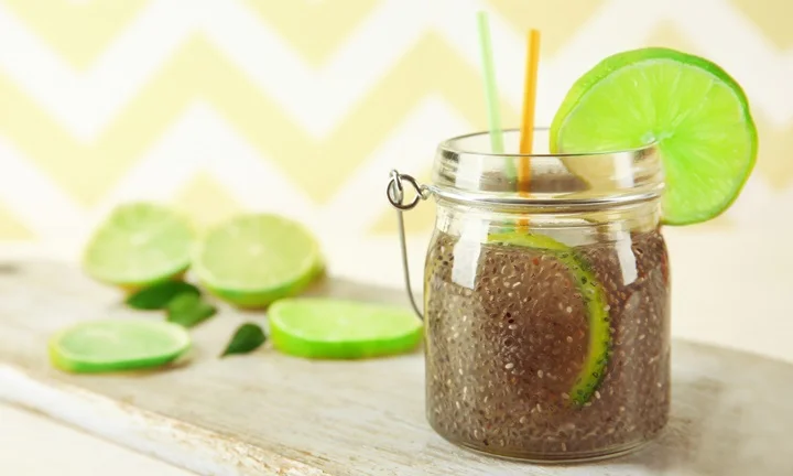5-food-in-the-water-improves-digestive-system-2