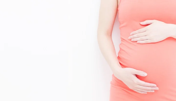 stomach-warning-of-pregnant