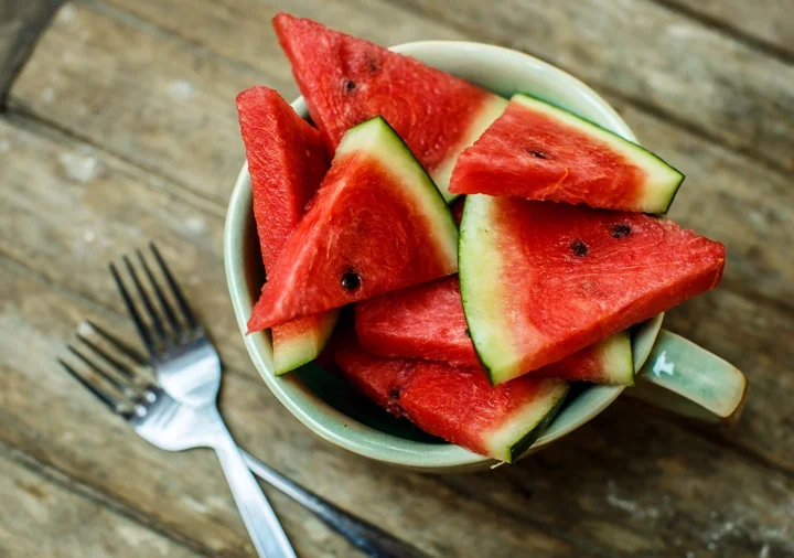 5-fruits-and-vegetables-are-different-colors-and-benefits-3