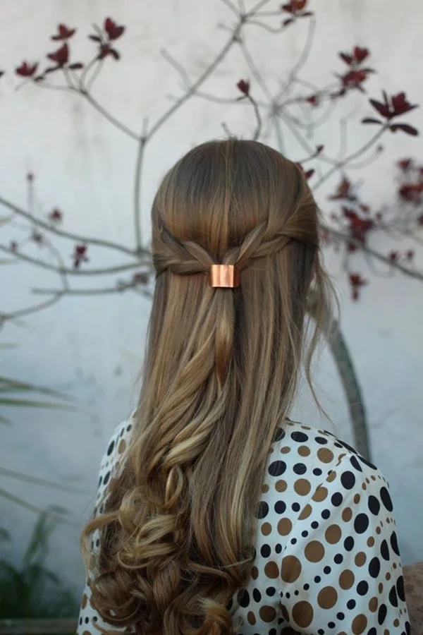 minimal-style-includes-trendy-mini-hair-ornaments-7