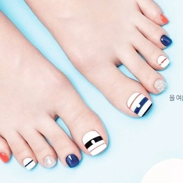 12-ideas-foot-nails-2