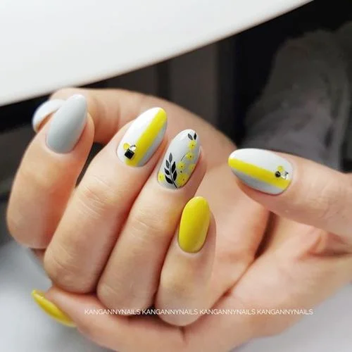 yellow-girl-10