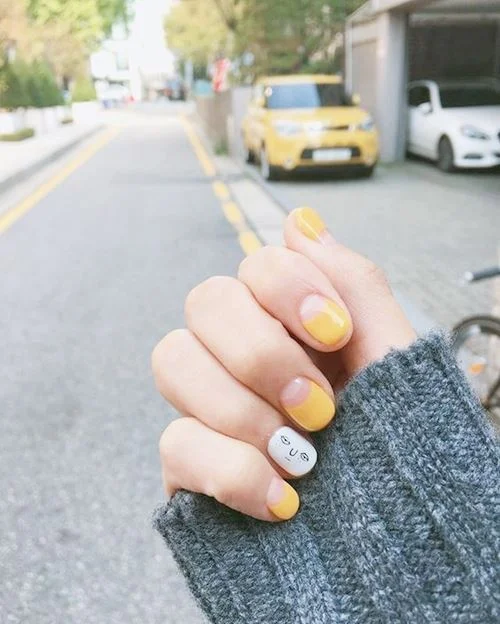 yellow-girl-5